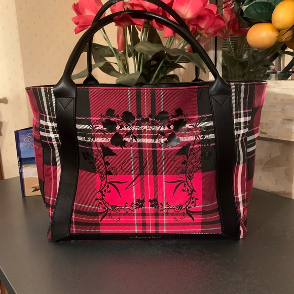 VICTORIAS SECRET signature canvas tote. Beautiful RED and BLACK Tartan plaid. - Picture 1 of 6